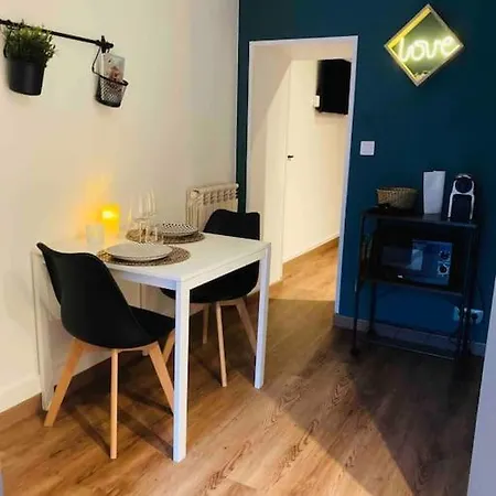 Venus Love Room Escapade Romantique Avec Jacuzzi Nantes Exterior photo