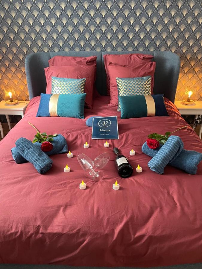 Venus Escapade Romantique Avec Jacuzzi Nantes