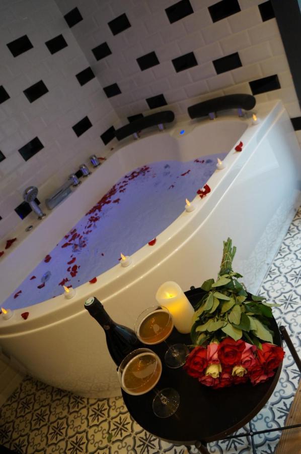 Appartement Venus Escapade Romantique Avec Jacuzzi *